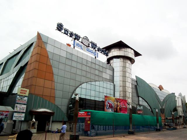 Places To Visit In Hyderabad City: Snow World Hyderabad